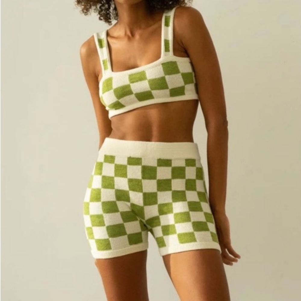 Belle the label Green and White Checkered Knit Set